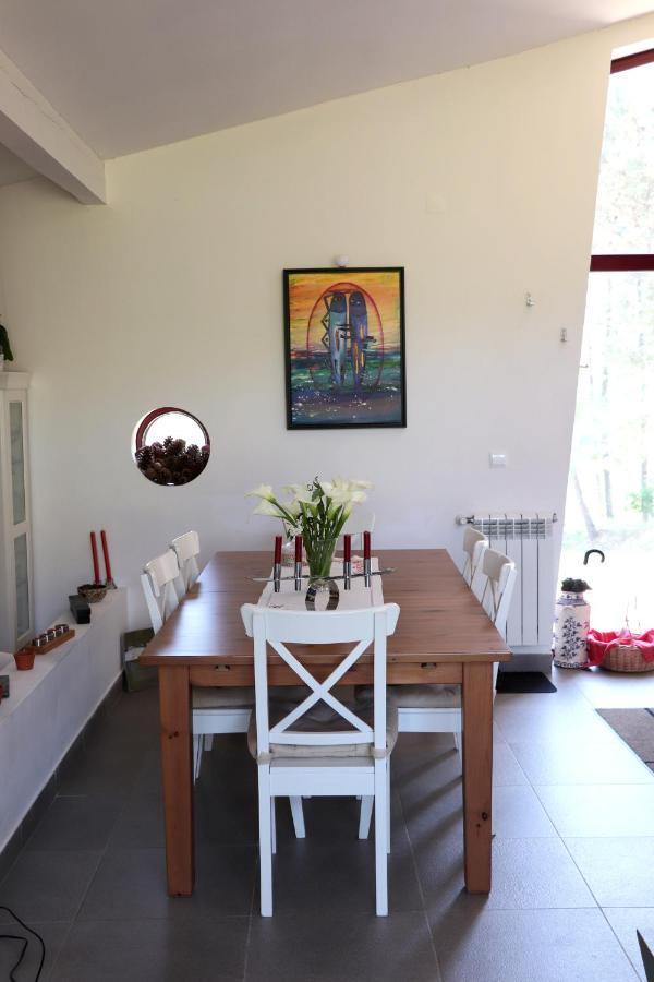 Spacious Apartment In Seia With Mountain View Bagian luar foto